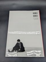 Amazon.co.jp: 津田健次郎 1st 写真集 FLOWING : ホーム＆キッチン