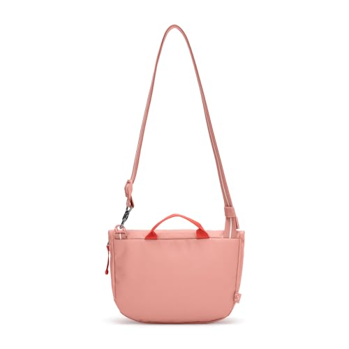 Pacsafe® GO anti theft saddle crossbody3