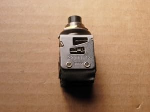 #US JENANI NOS Two (2) Button SWITCHES UL INS. Door Bell