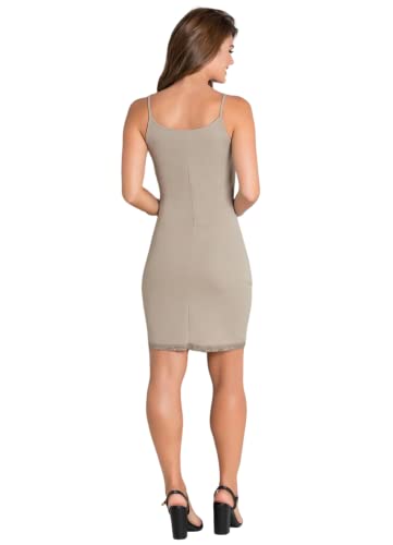 Vestido Tubinho Anágua Bege com Renda Moda Evangélica.