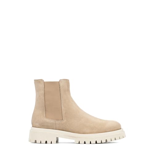 Aquatalia Women's Olessa Boots, Suede & Elastic upper, Fabric lining, round toe, Rubber outsole.2