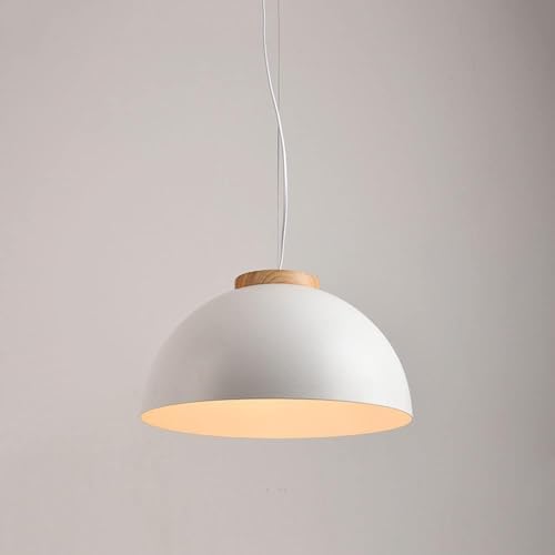 Lustre forme de dôme bois blanc pour éclairer un couloir sombre efficacement