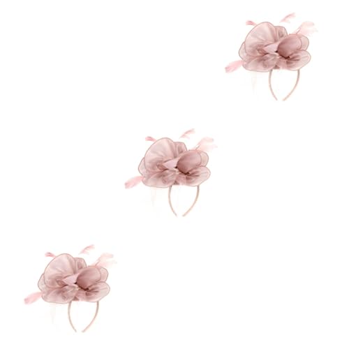 Robe les fleurs et bandeau de fascinateur de mariage pour sublimer une coiffure d'invitée pressée