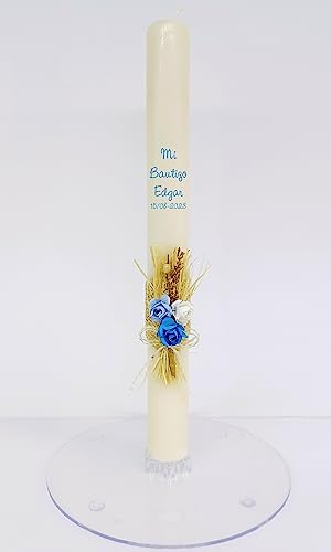 Vela/Cirio de bautizo decorada con pick floral azulado para niño