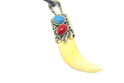 Collana in pelle con ciondolo con dente di lupo e turchese, fatta...