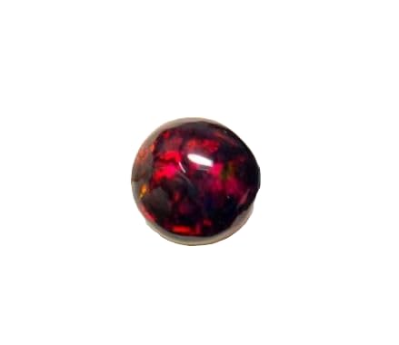 Opale noire naturelle 11mm cabochon éthiopien unique pour un bijou chargé d'émotion