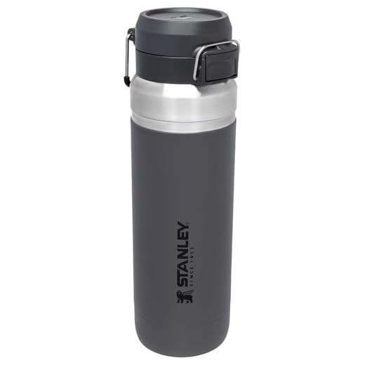 Stanley Quick Flip Botella Agua Acero Inoxidable 1.06L - Cantimplora Mantiene Frío 18 Horas - Anti-Fugas - Water Bottle Sin BPA - Compatible con Portavasos - Apta Para Lavavajillas - Charcoal