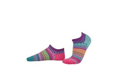 Image of Solmate Socks Women & Men Classic Knit Mismatched No Show Ankle Socks