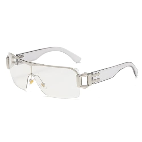 Lunettes de soleil tendance femme pour terrasses de café et sorties estivales