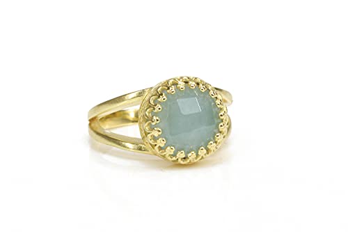 Bague aigue-marine de mars idéale pour sublimer vos looks de mariage et soirées