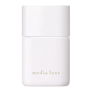 Media Luxe Liquid Foundation 02