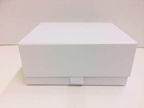 Aromabar Luxury White Magnetic Gift Box with Ribbon Tab large Hamper Wedding Bridesmaid Bride Baby Keepsake 29.5x23x12 cm