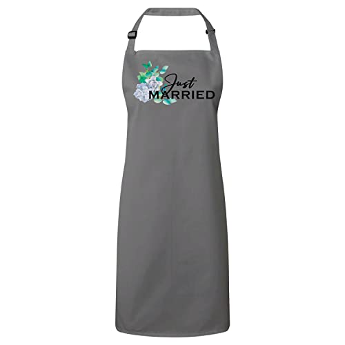 Tablier cuisine premium Just Married fleurs bleues, idée cadeau de mariage originale