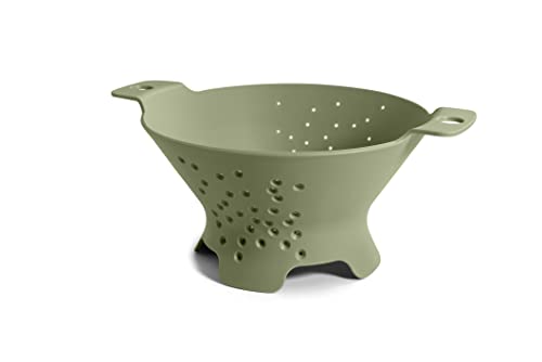 Blim Plus Scolapasta Cosmo diametro 25cm verde opaco (Forest) in plastica 100% riciclabile, Non Tossico, Lavabile in Lavastoviglie, Impugnatura Ergonomica, 4 piedini d’appoggio, fori svasati