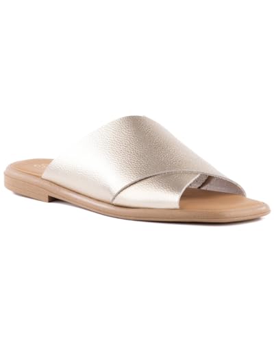 Seychelles Upper Echelon Platinum Metallic Leather 6.5 M