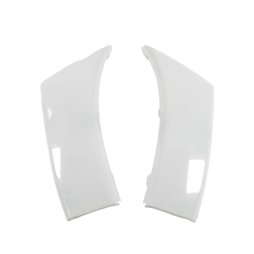 Couvercle latéral sous le pied TMAX530 look carbone pour rouler en ville avec style