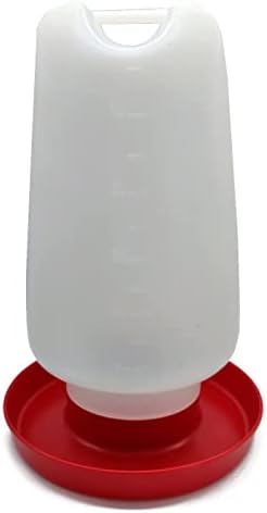 Tradineur - Bebedero de plástico para Aves, gallinas, Recipiente con asa para Agua de Animales, Fabricado en España (Blanco y Rojo, 6 litros, 34,5 x 22 cm)
