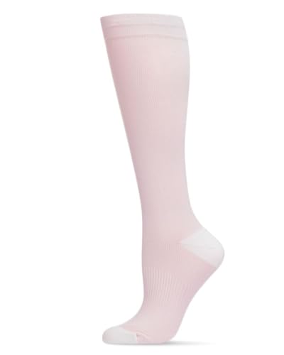 Image of MeMoi Wellfit Unisex Solid Nylon 15-20mmHg Graduated Compression Socks