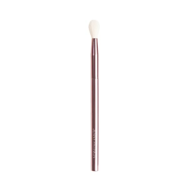 Sustainable Luxury Crease Brush