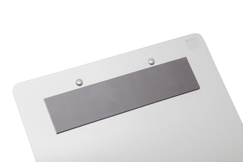 MAUL Klemmbrett A4 | Stabiles Klemmbrett aus Aluminium | Inkl. Magnetband an Rückseite zum Aufhängen | Schreibunterlage mit Bügeklemme 8 mm | Clipboard zum Schreiben, Zeichnen in Büro | Silber