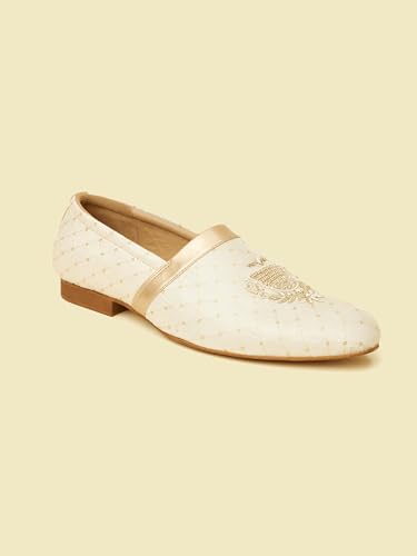 Image of Manyavar Men's Diamond Patterned Embroidered & Sequinned Jutti| Ethnic Juttis and Mojaris