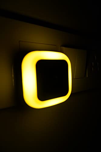 Image of HOARD Sense Light 0.5W Automatic Sensor Smart LED Night Lamp (Yellow) Pack of 1