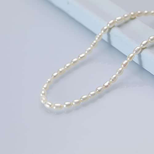 collana di perle bianche d'acqua dolce naturali a forma di goccia da 3-4 mm con pendente a fiore da donna