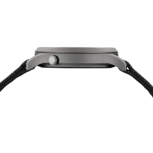 BERNY Men's Watch Men's Watch Titanium Men's Watch Japanese Sweep Second Quartz Movement Titanium Analog Quartz Watch 5 Atmospheres Waterproof Lightweight Titanium, Black