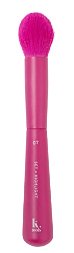 KRASH TOOLS Brocha 07 ILUMINADOR Sellado | SEETING Highlighter Brocha para Fijar Maquillaje y aplicar iluminador - Pincel Sintético Tupido y Mango Ergonómico - Tamaño Viaje - Vegano y Cruelty Free