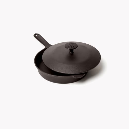Field Company No.6 Skillet and Matching No.6 Cast Iron Skillet Lid