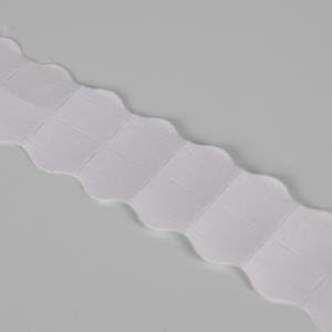 Plasticos Helguefer – 26 x 12 Labels for Labelling Machine Open C8 – Box 40 Rolls