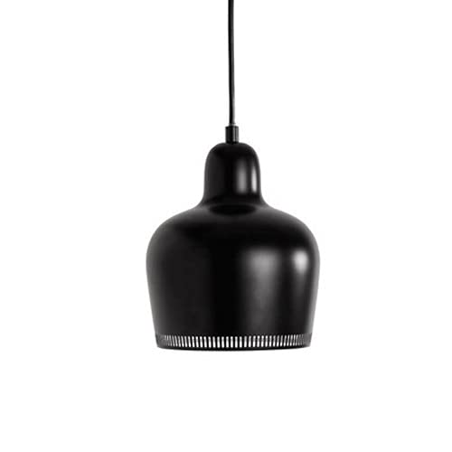 Lampe suspension scandinave en métal pour illuminer votre table de salon