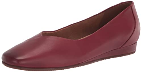 SoftWalk Women's Flats