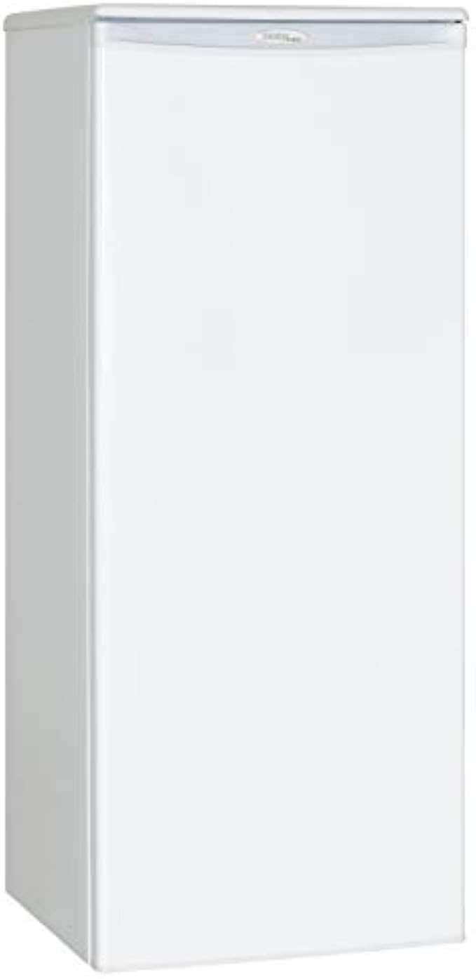 Danby DAR110A1WDD Cu.Ft. Apartment Refrigerator Full Fridge for Condo, House, Small Kitchen, E-Star Rated, 11 Cubic Feet, White