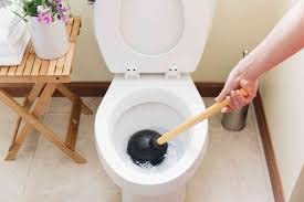 Heavy Duty Toilet Plunger - 18" Wooden Handle, 5-1/8" Rubber Force Cup For Strong Suction On Clogged Drains & Toilets