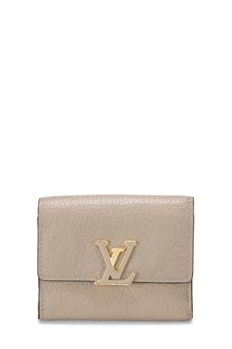 Pre-Loved Grey Taurillon Leather Capucines Compact Wallet, Grey