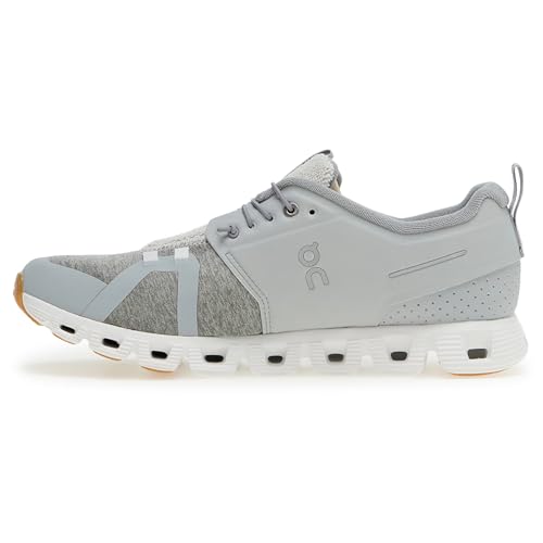 Image of On Women's Cloud 5 Sneakers
