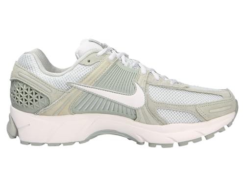 Image of Nike Zoom Vomero 5 Men's Shoe
