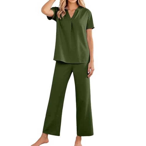 Ensemble pyjama fluide pour femme idéal du salon au bureau en télétravail