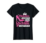 Klassisch geschnitten, doppelt genähter Saum.