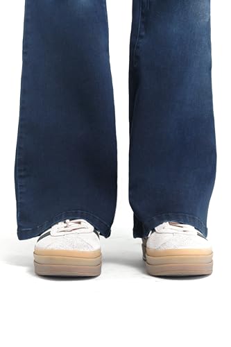 1822 Denim Women's Classic 30" High-Rise Better Butter Flare Jeans4