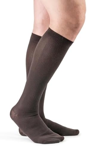 Actifi 15-20 mmHg Knee High Compression Socks for Men, Closed Toe