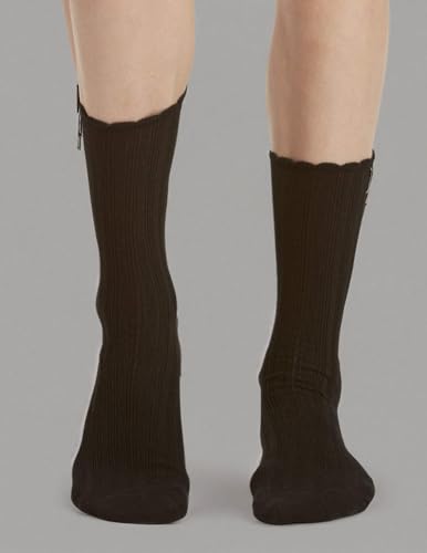 Image of no nonsense Women's Scallop Pointelle Crew Sock