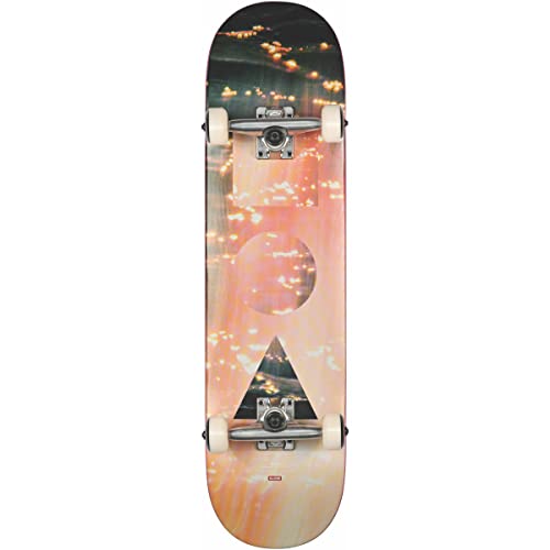 Globe G1 Stack 8,125" planche pour progresser en skatepark et modules