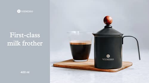 VIENESSO Erstklassiger Milchaufschäumer (manuell/handgehalten) aus Edelstahl - Milchkännchen mit Doppelsieb: produziert… – Bild 3