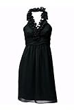 Durch und durch feminin. Spektakulär in Szene gesetztes Cocktailkleid in romantisch verspielter Form und mit Rüschen besetztem Neckholder-Ausschnitt. Verführerisches Rückendekolleté inklusive. Neckholder mit Haken-Ösen-Verschluß. Drapierter Tailleneinsatz. Nahtfeiner Reißverschluß hinten. Figurbetonende Silhouette. Länge ca. 94 cm.