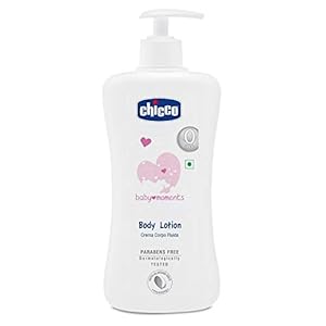 Chicco Baby Moments Body Lotion, Deep Nourishment, Non-sticky Formula, Dermatologically tested, Paraben and Mineral Oil free (500 ml)