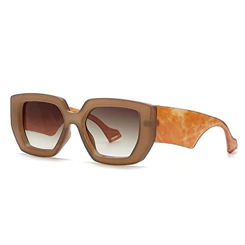 Nuances de voyage carrées marron avec lunettes larges jambes pour vos vacances
