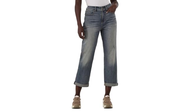 Time and Tru Women's Relaxed Fit Boyfriend Jeans
