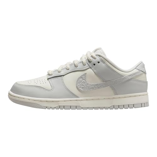Image of Nike Women's Dunk Low Sneaker